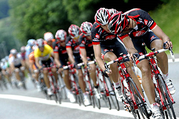 Clean MyRide combined bikewash degreaser is ideal for cleaning road cycles and bikes ensuring drive chains, sprockets and cassettes are super clean before lubricating optimises performance, speed and more efficient use of your energy.
